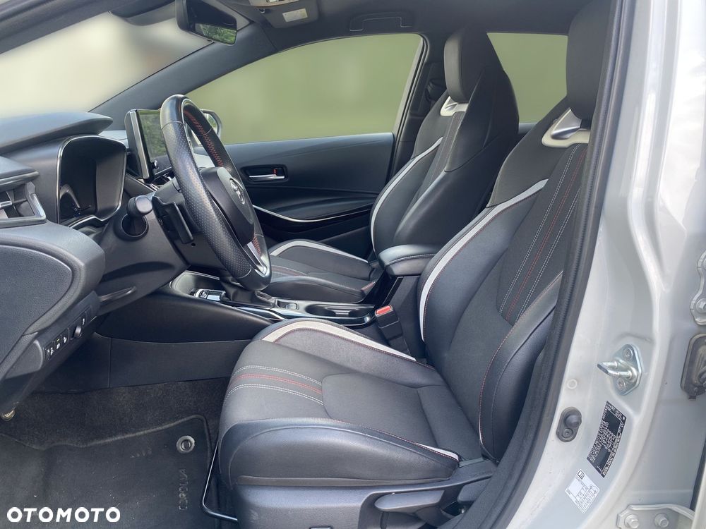 Toyota Corolla 2.0 Hybrid GR Sport - 14