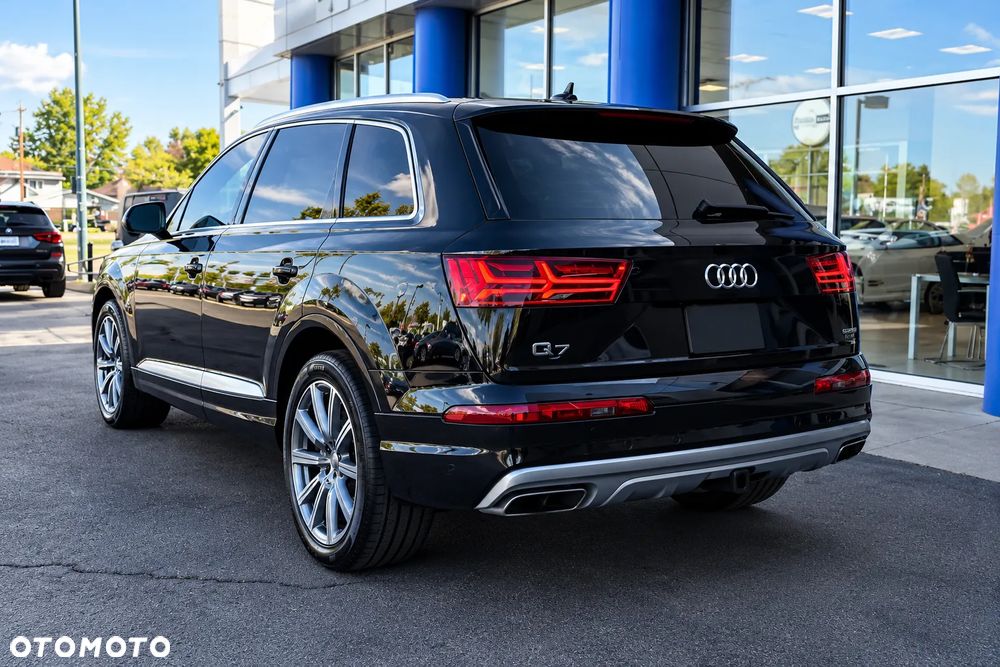 Audi Q7 2019 photo 3
