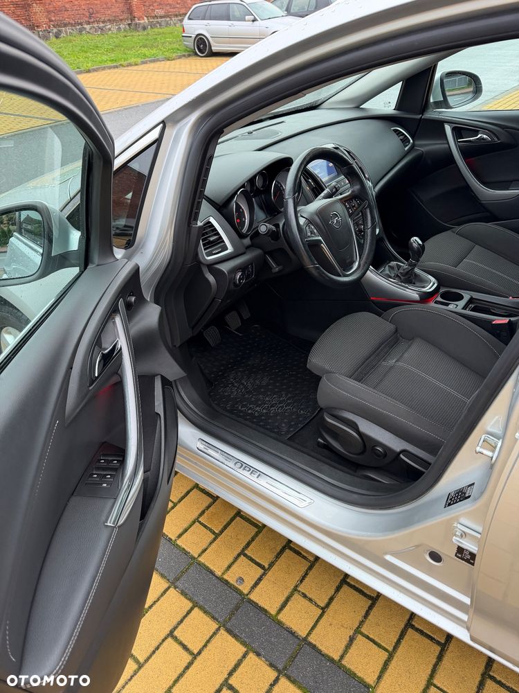 Opel Astra - 14