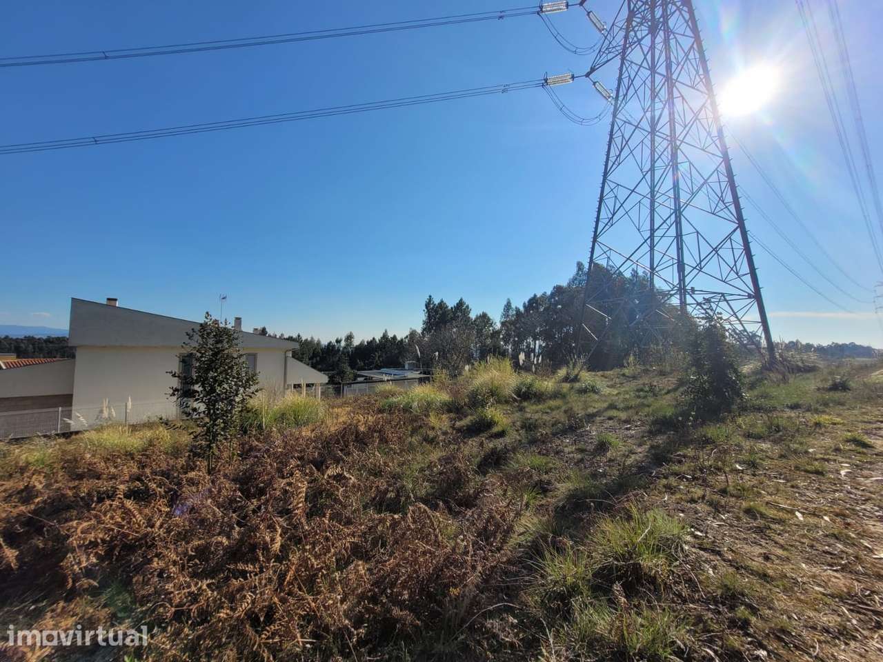 Lote de Terreno p/ construção com uma área total de 7.500 m² em Sandim - Grande imagem: 5/8