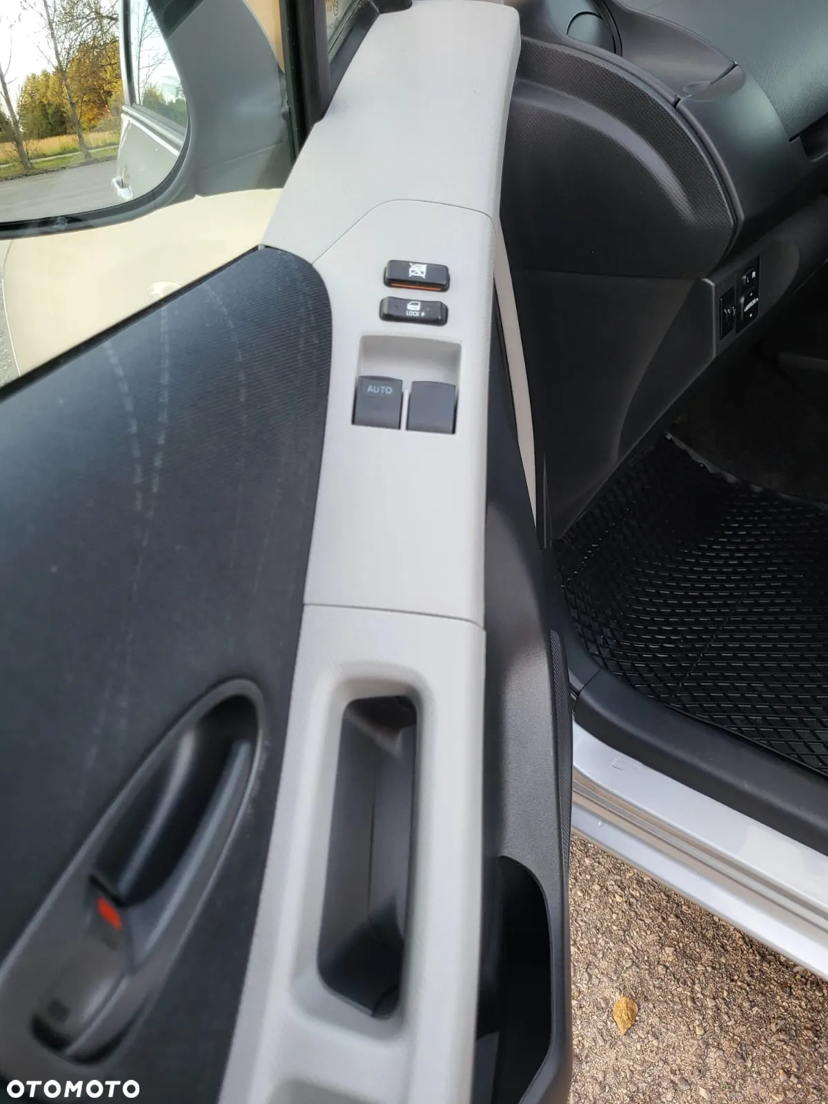 Toyota Yaris - 20