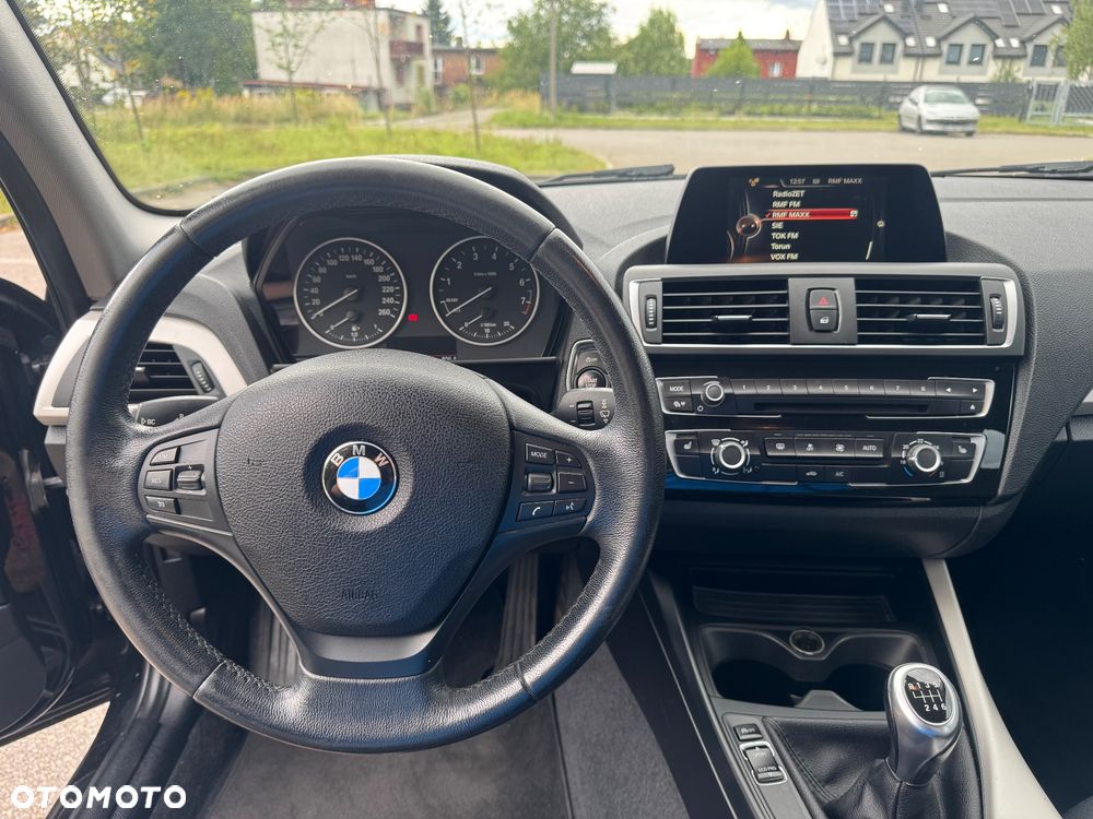 BMW Seria 1 118i Edition Metropolitan - 14