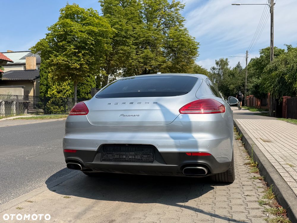 Porsche Panamera PDK - 4