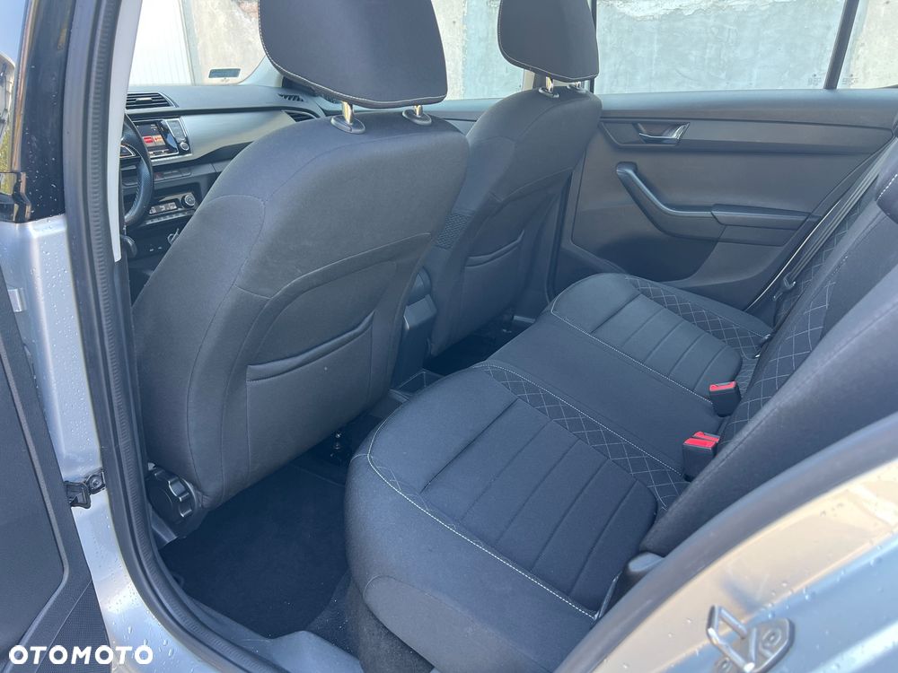Skoda Fabia 1.2 TSI DSG Monte Carlo - 21
