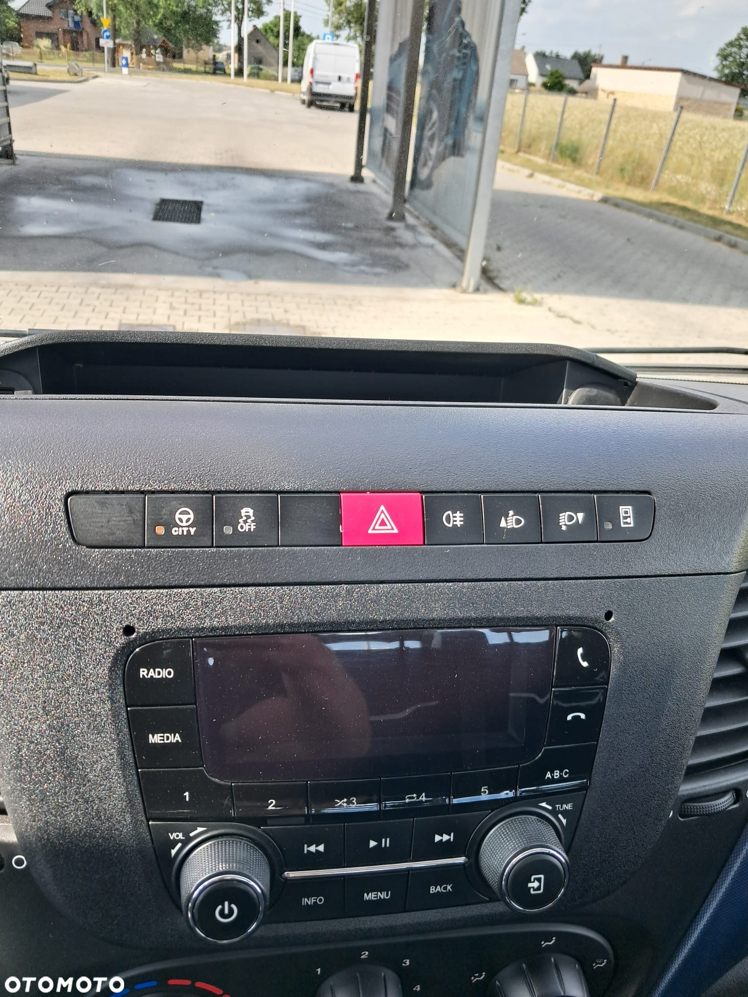 Iveco DAILY - 20