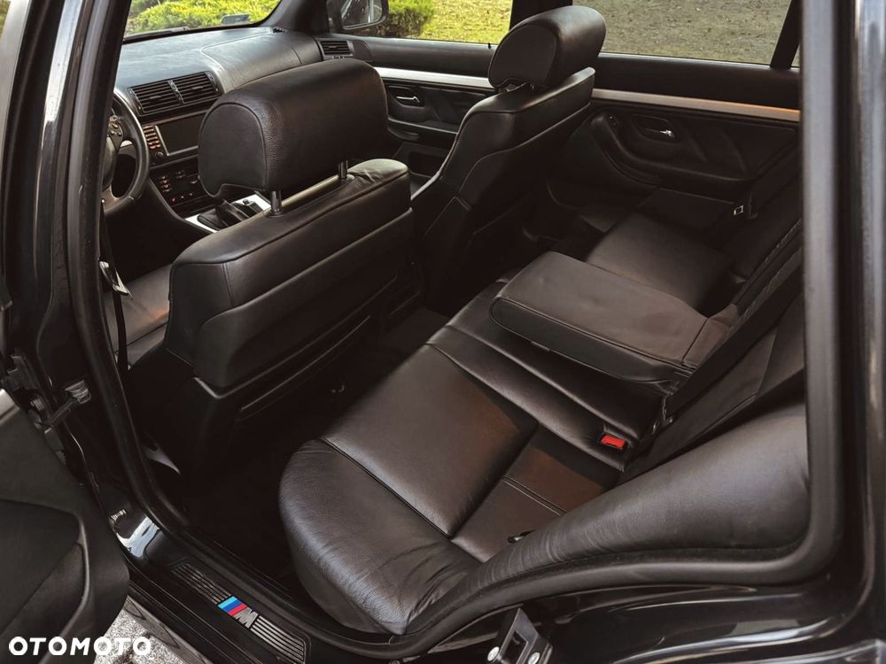 BMW Seria 5 - 17