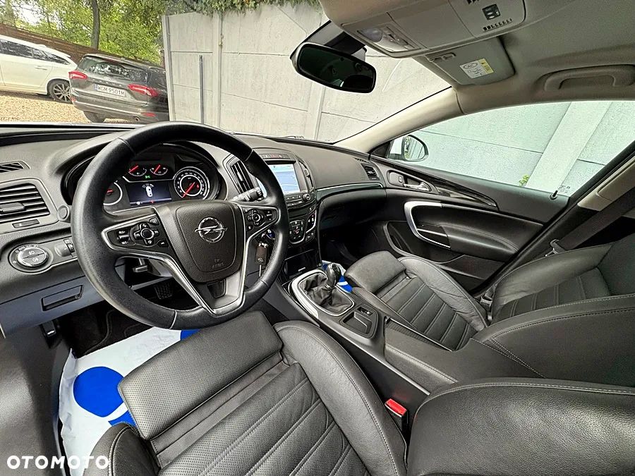 Opel Insignia - 15