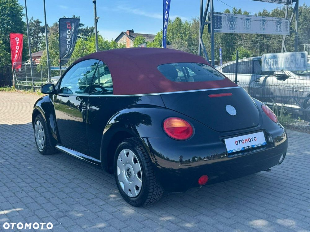 Volkswagen New Beetle 1.6 United - 23