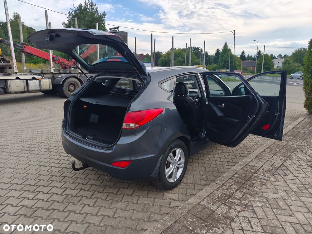 Hyundai ix35 1.7 CRDi Comfort 2WD - 16