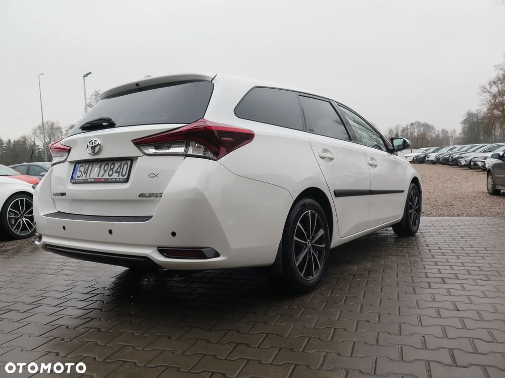 Toyota Auris 1.6 Active - 6