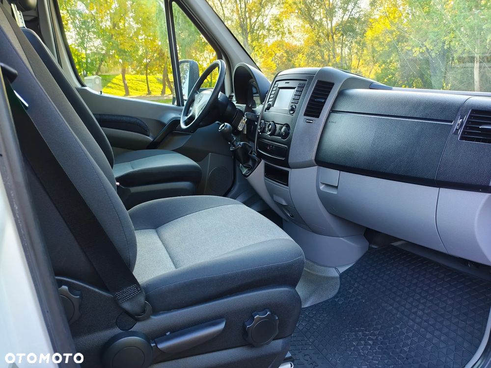 Volkswagen Crafter - 27