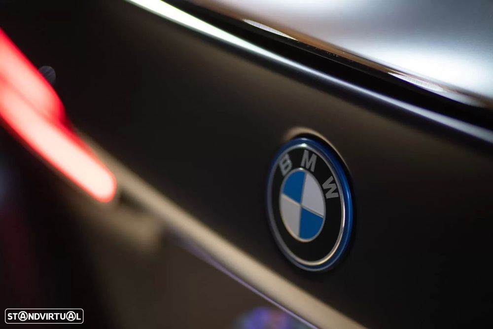 BMW i5 M60 xDrive Pack Desportivo M Pro - 4