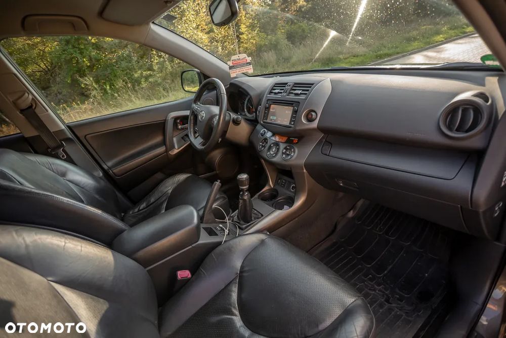 Toyota RAV4 2.2 D-CAT 4x4 Executive - 21
