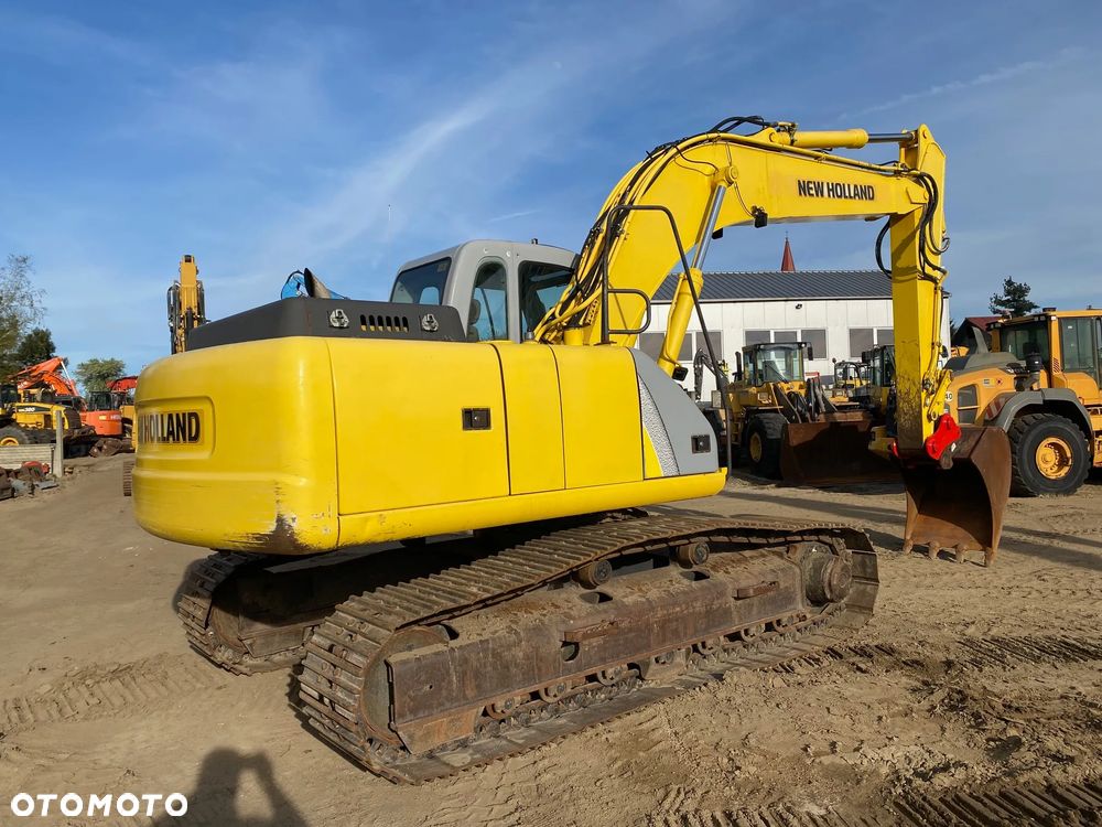 Kobelco NEW HOLLAND E175, 9900 MTH, Z NIEMIEC, PODWOZIE 90% DOBRE, WZOROWO UTRZYMANA - 3