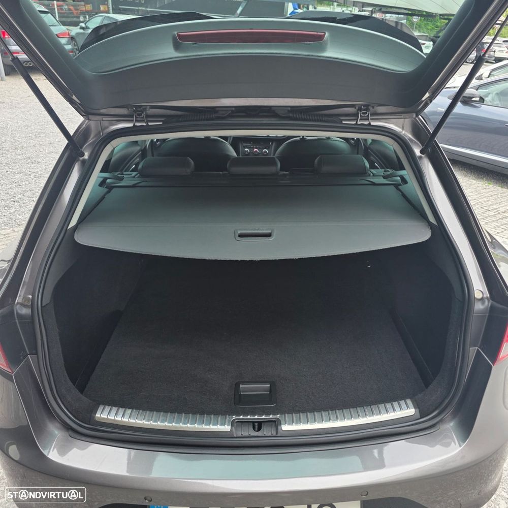 SEAT Leon ST 1.6 TDI Style Ecomotive - 34