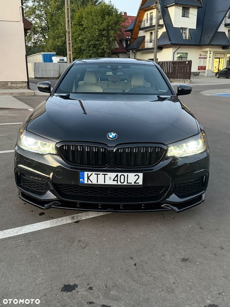 BMW Seria 5 540i Sport Line - 3