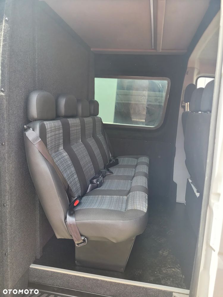 Mercedes-Benz Sprinter - 27