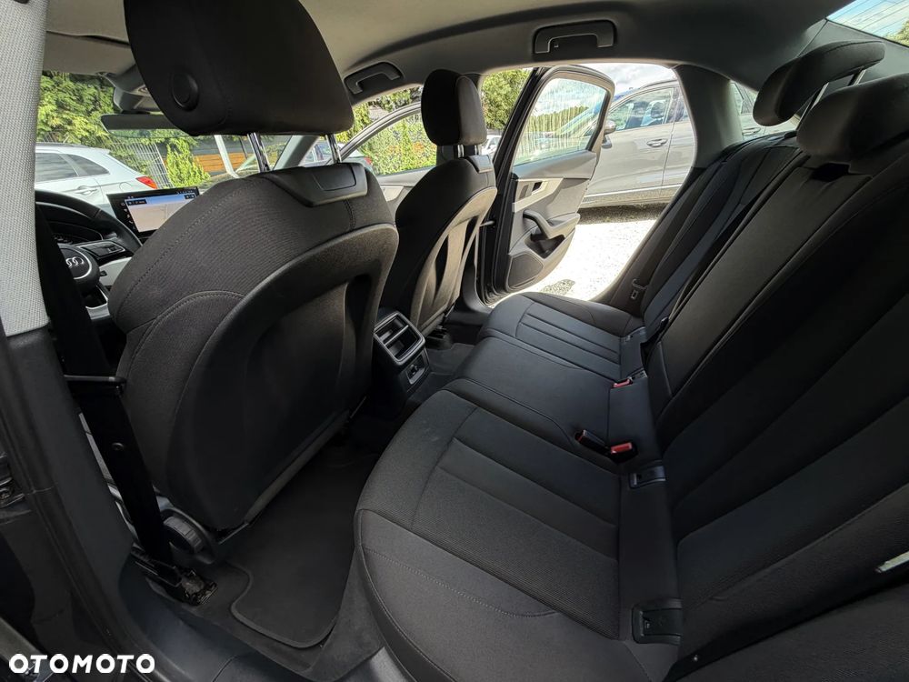 Audi A4 Limousine 40 TFSI S tronic design - 20
