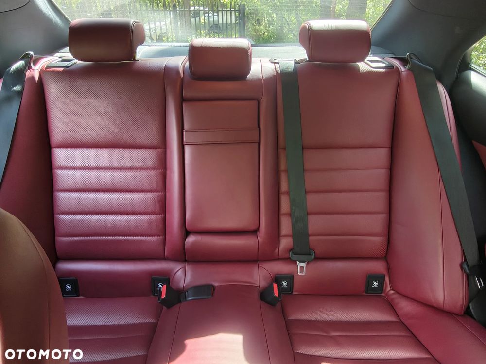 Lexus IS 200t F Sport - 7