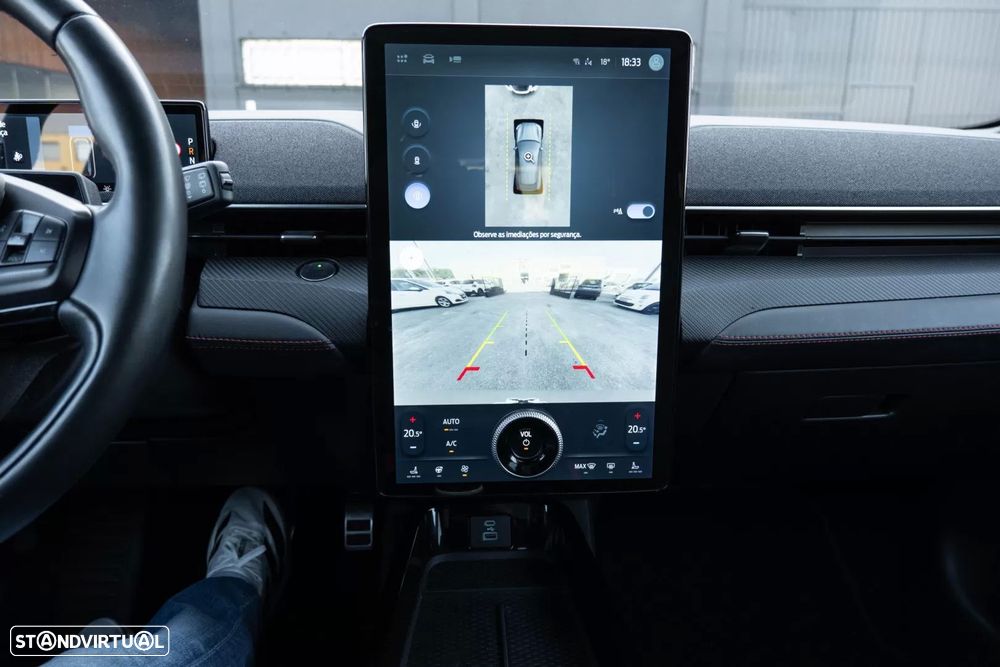 Ford Mustang Mach-E Premium AWD - 23