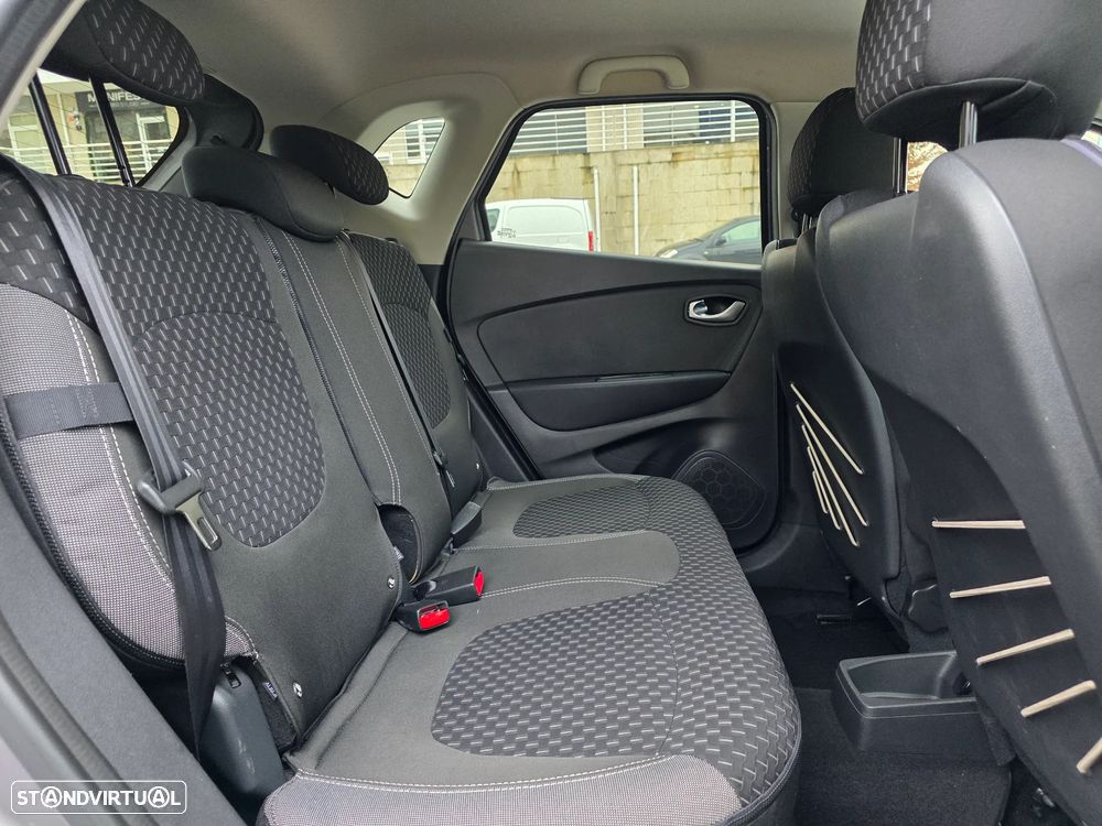 Renault Captur 0.9 TCE Exclusive - 13