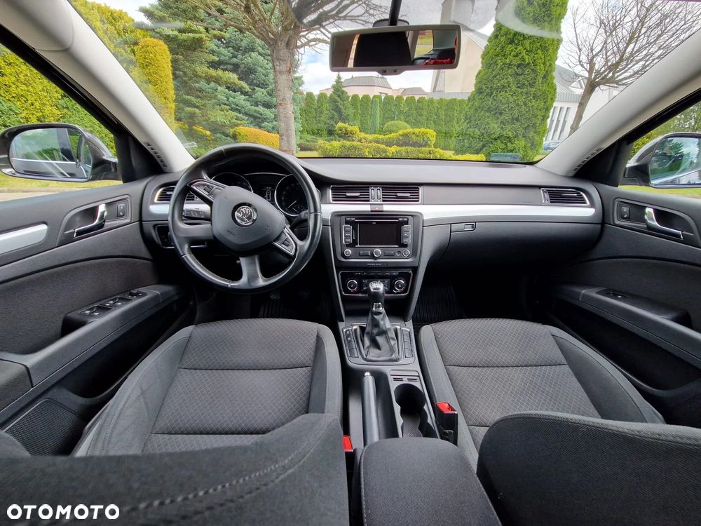 Skoda Superb 2.0 TDI Active - 22