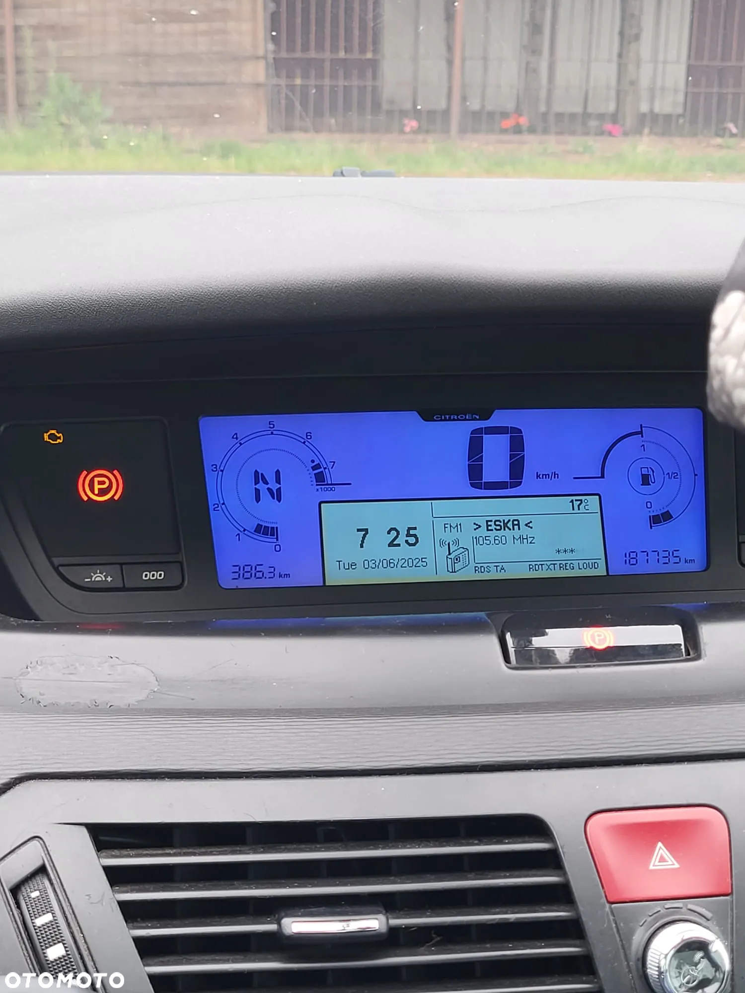 Citroën C4 Picasso 2.0i Exclusive MCP - 26