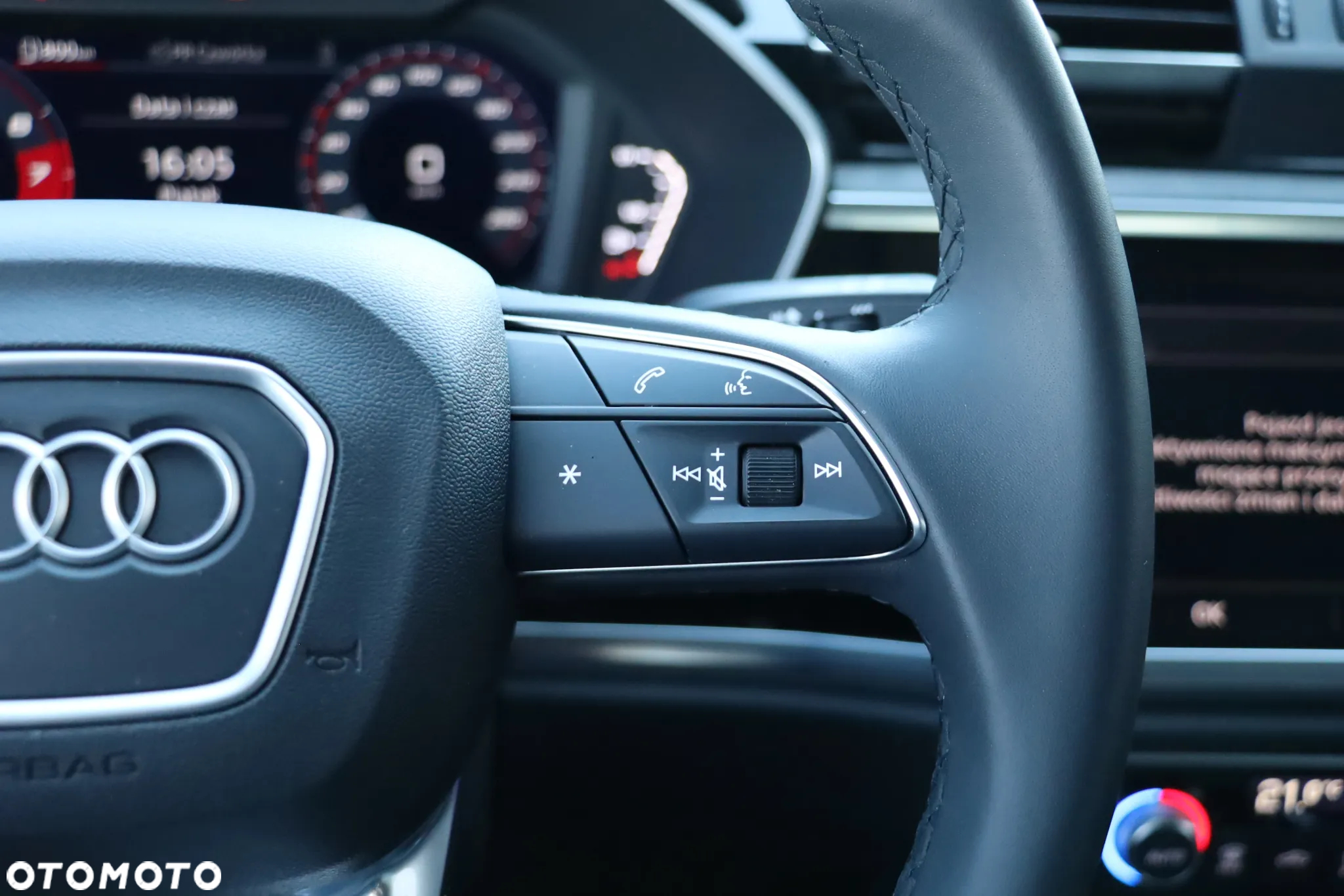 Audi Q3 35 TFSI S tronic - 17