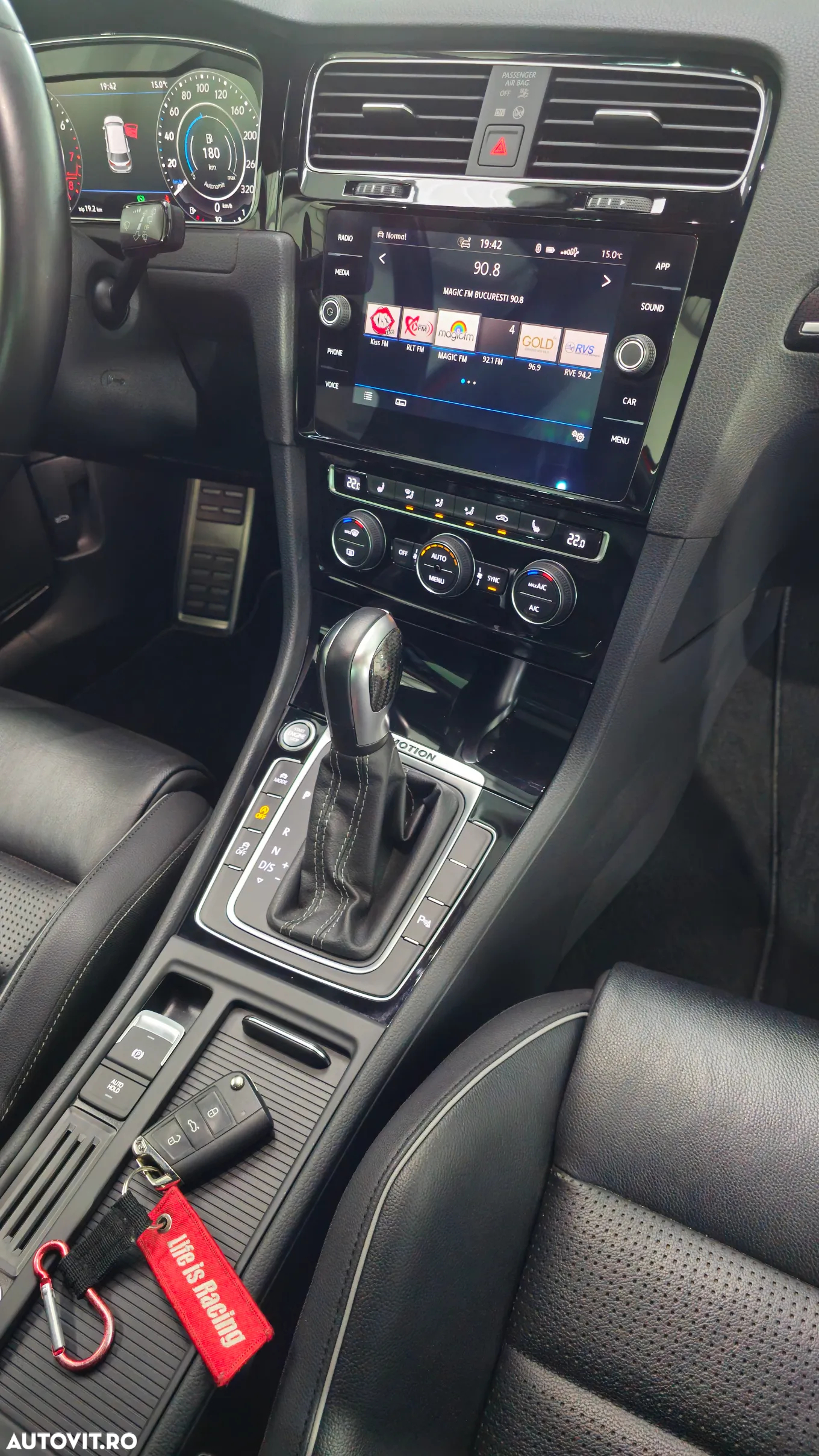 Volkswagen Golf 2.0 TSI DSG R - 13