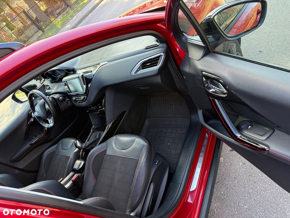 Peugeot 2008 PureTech 110 Stop&Start GT-Line Edition - 12