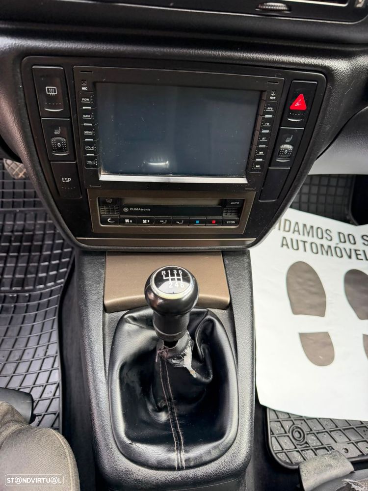 VW Passat - 18