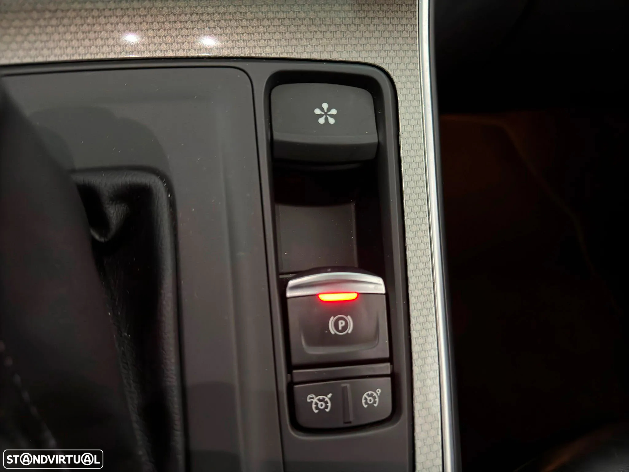 Renault Grand Scénic ENERGY dCi 160 EDC INITIALE PARIS - 12
