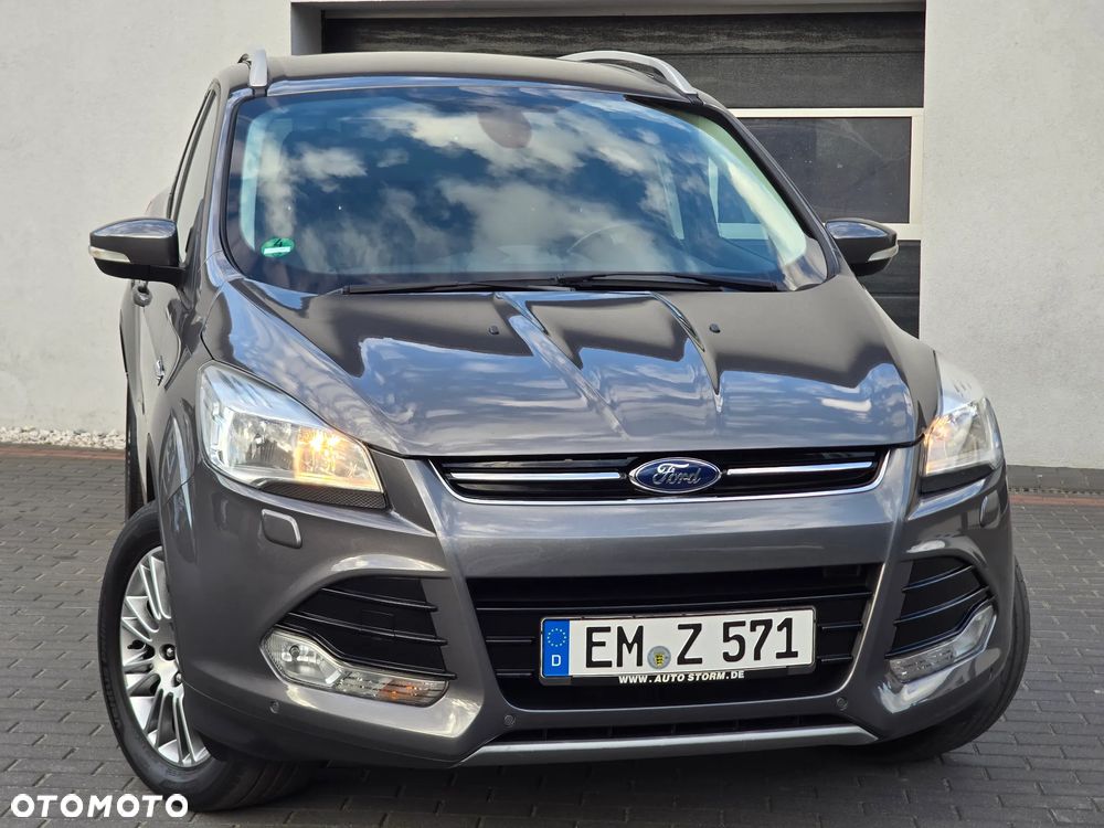 Ford Kuga 2.0 TDCi 2x4 Titanium - 17