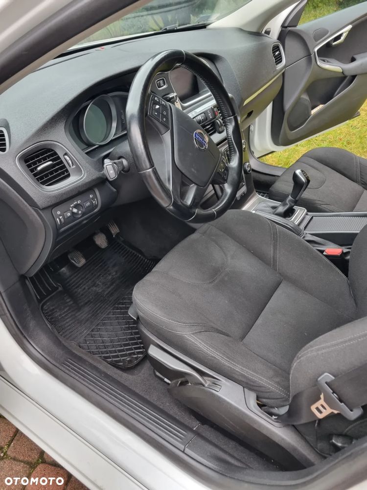 Volvo V40 D4 Drive-E Kinetic - 11