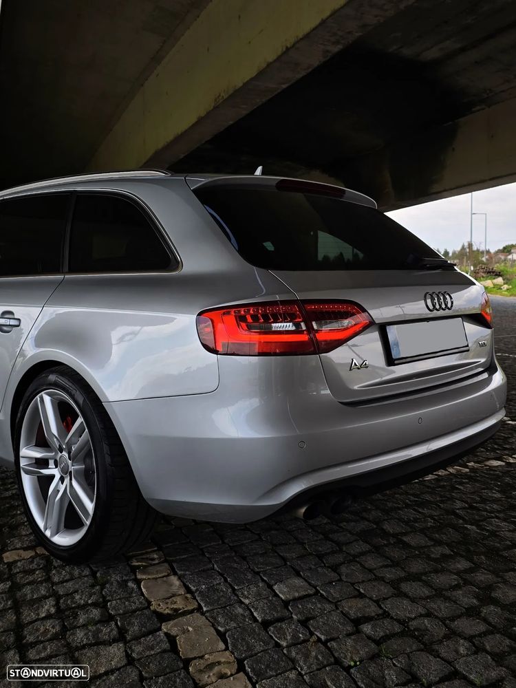 Audi A4 Avant 2.0 TDI Multitronic - 25