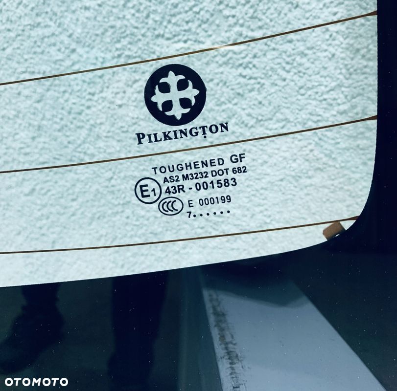 Szyba tylna NOWA ALFA ROMEO MITO 3D 2008- ANTENA - 3