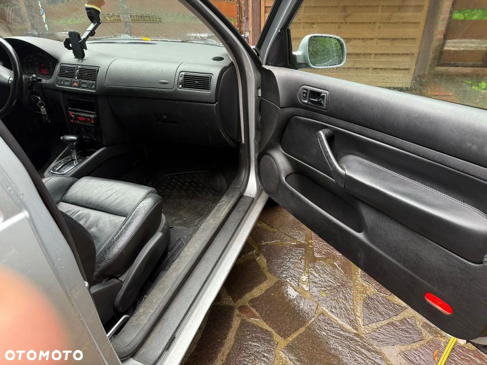 Volkswagen Golf 2.0 Comfortline - 12