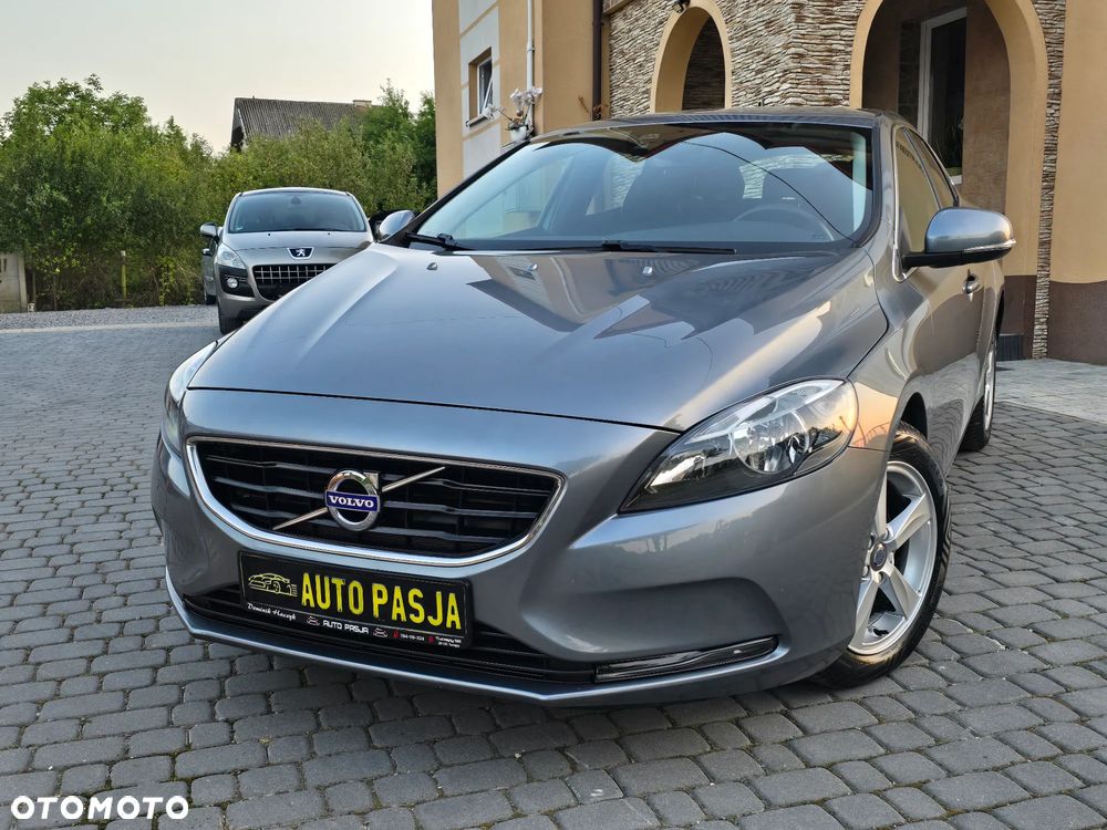Volvo V40 T2 Drive-E Summum - 4