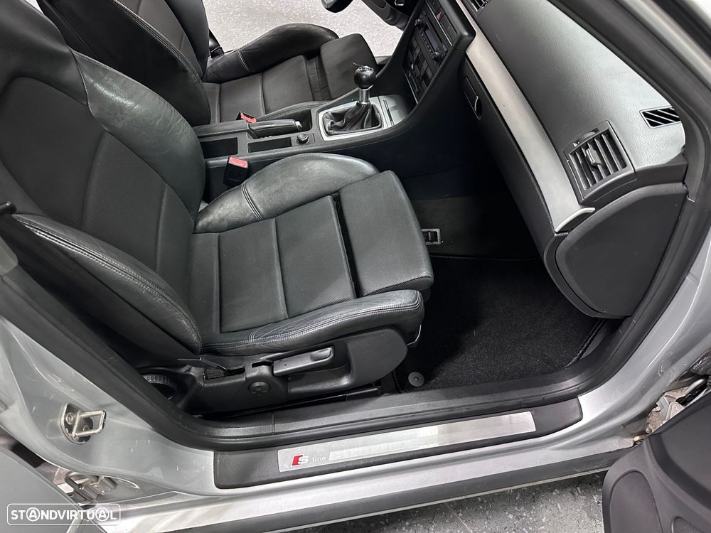 Audi A4 Avant 2.0 TDI S-line - 16