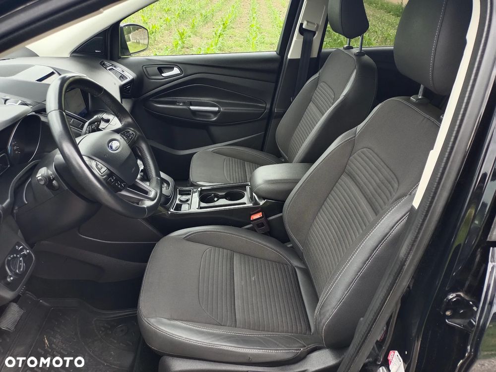 Ford Kuga 2.0 TDCi 4WD Titanium - 10