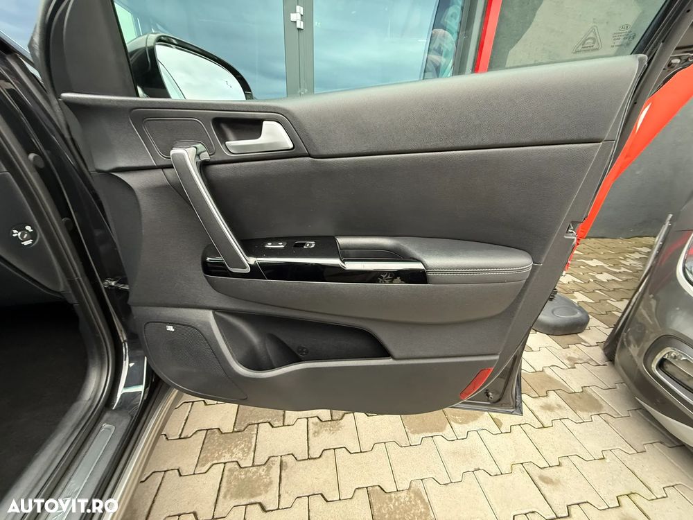Kia Sportage - 28