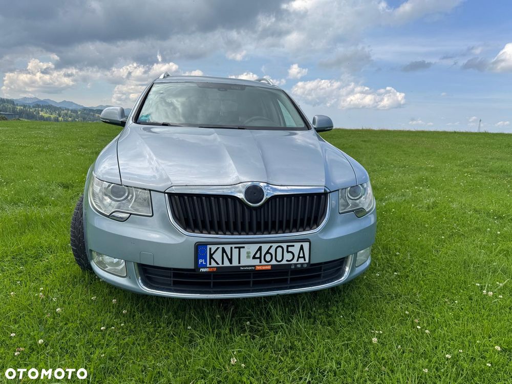 Skoda Superb 2.0 TDI 4x4 Elegance - 4
