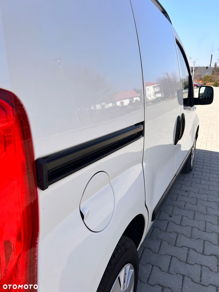Fiat Fiorino 1.4 Easy - 8