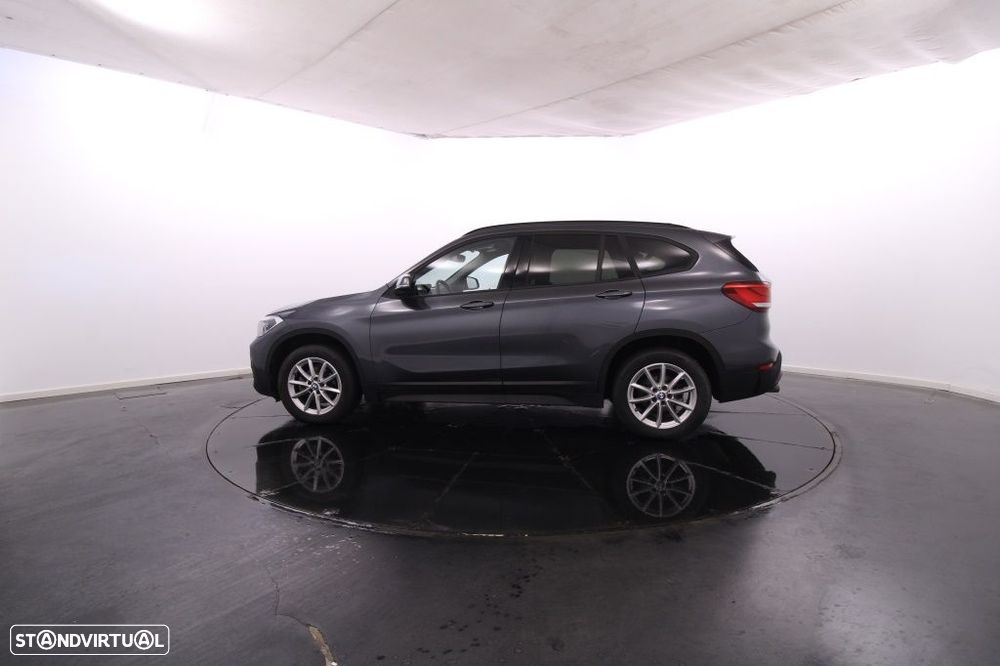 BMW X1 16 d sDrive Auto - 4