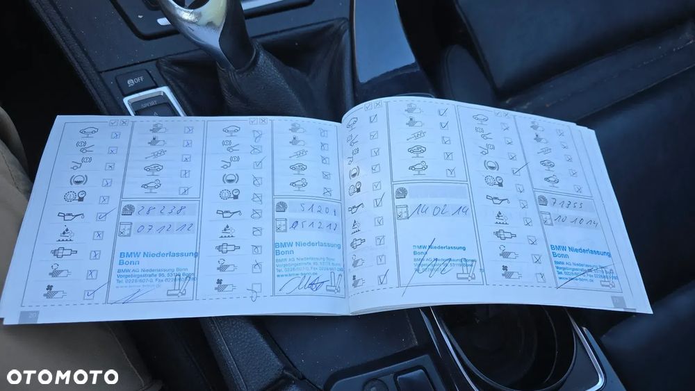 BMW Seria 5 520d Blue Performance - 12