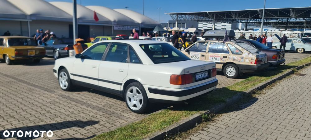 Audi 100 2.3 E - 7