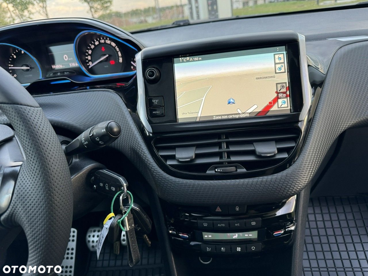 Peugeot 2008 - 23