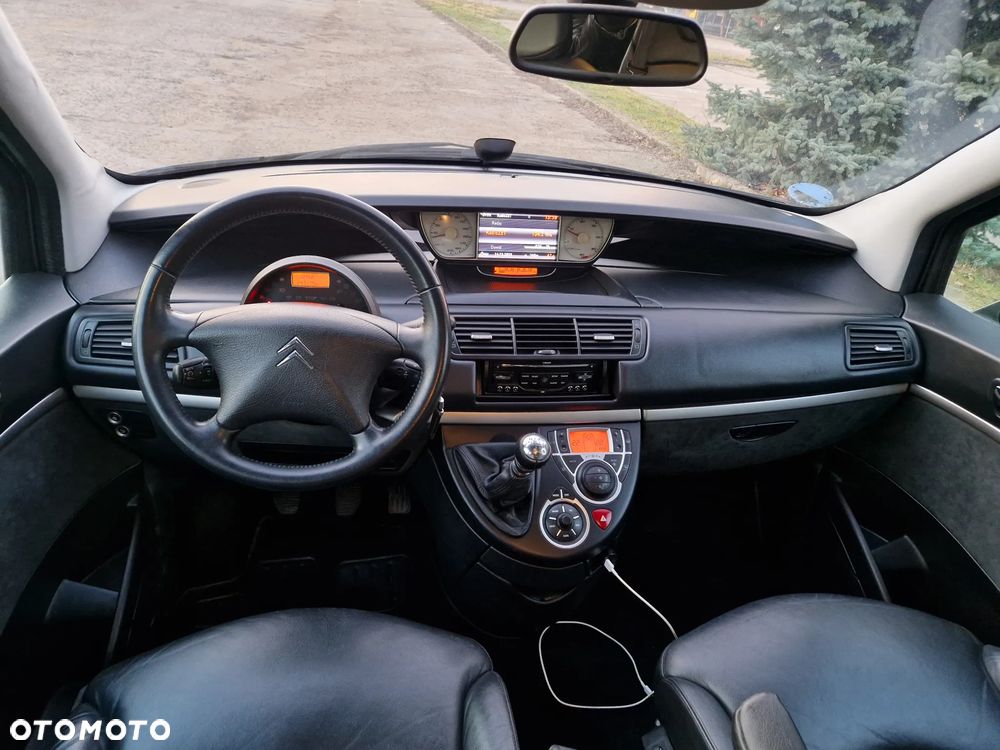 Citroën C8 HDi 165 Exclusive - 25