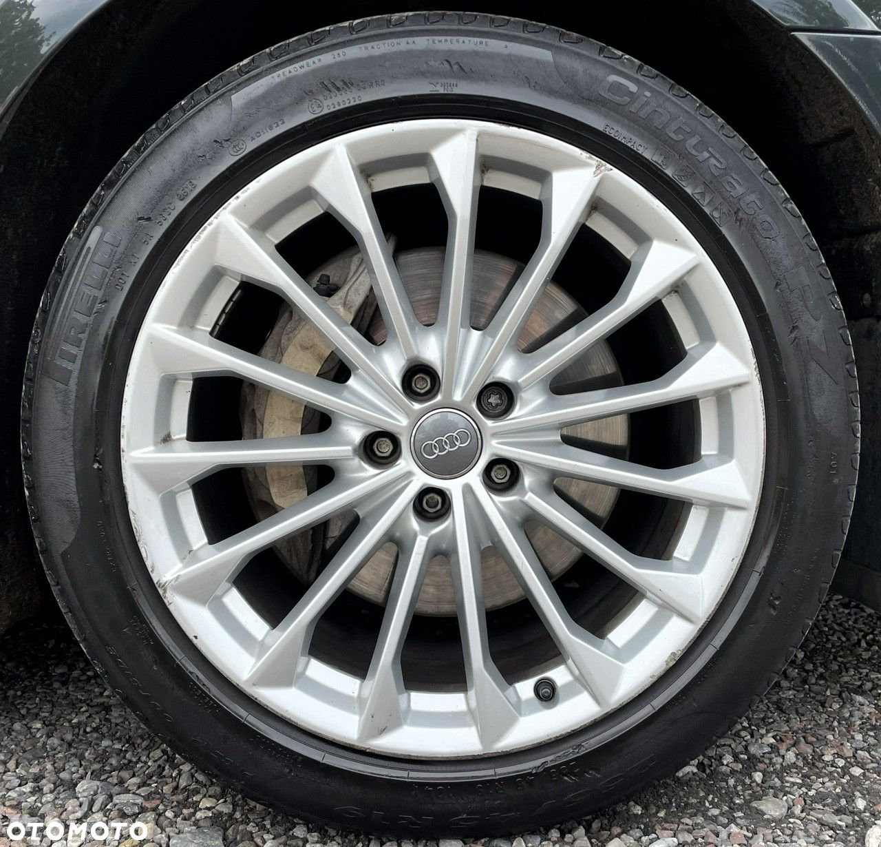 Audi A8 - 7