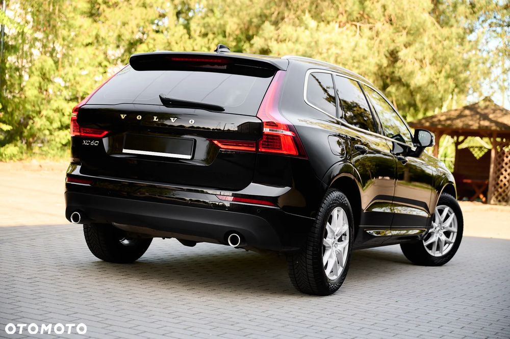 Volvo XC 60 D3 Momentum Pro - 10